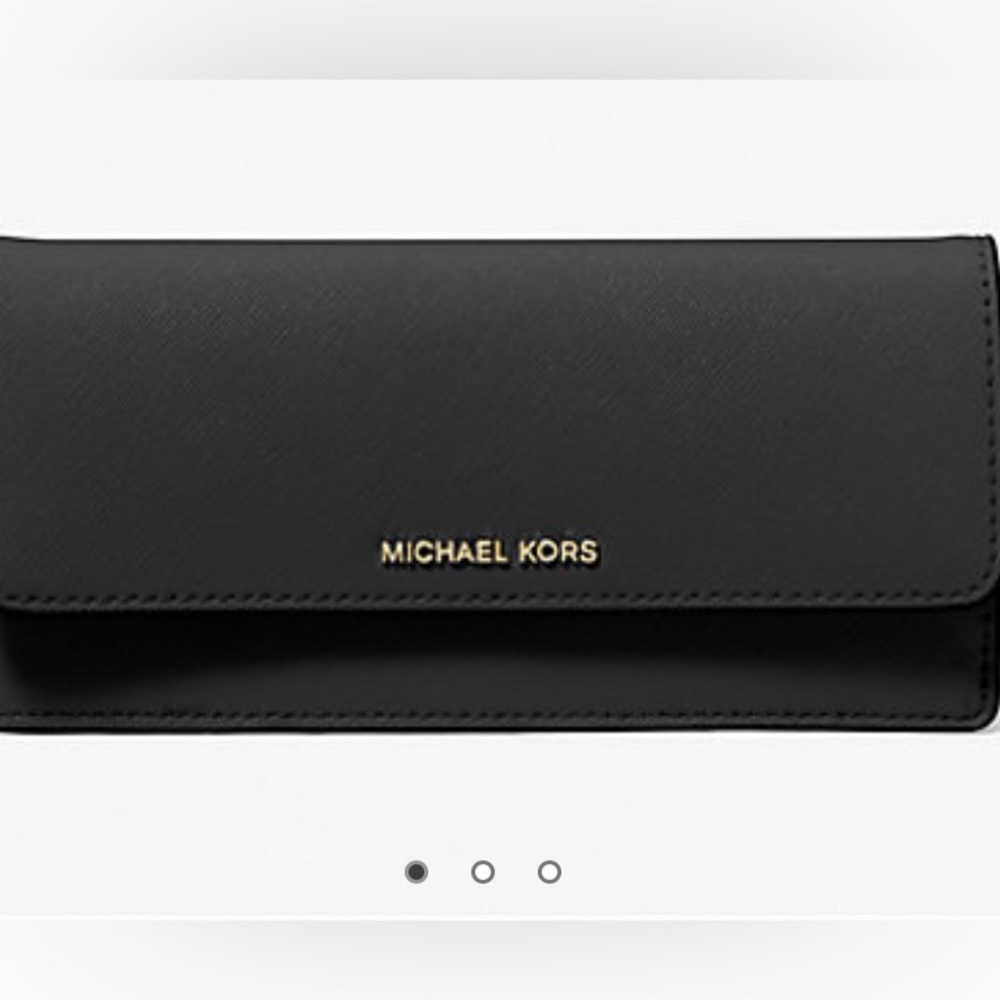 Michael Kors Jet Set Large Saffiano Leather Snap-Front Wallet